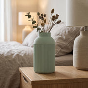 Paxon - Geribbelde Slanke Moderne Vaas — sfeer (salie)