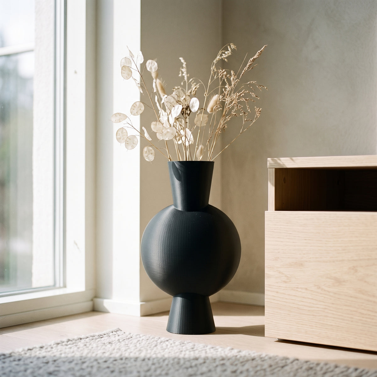 Dessa - Bolle Taps Toelopende Moderne Vaas — sfeer (zwart)