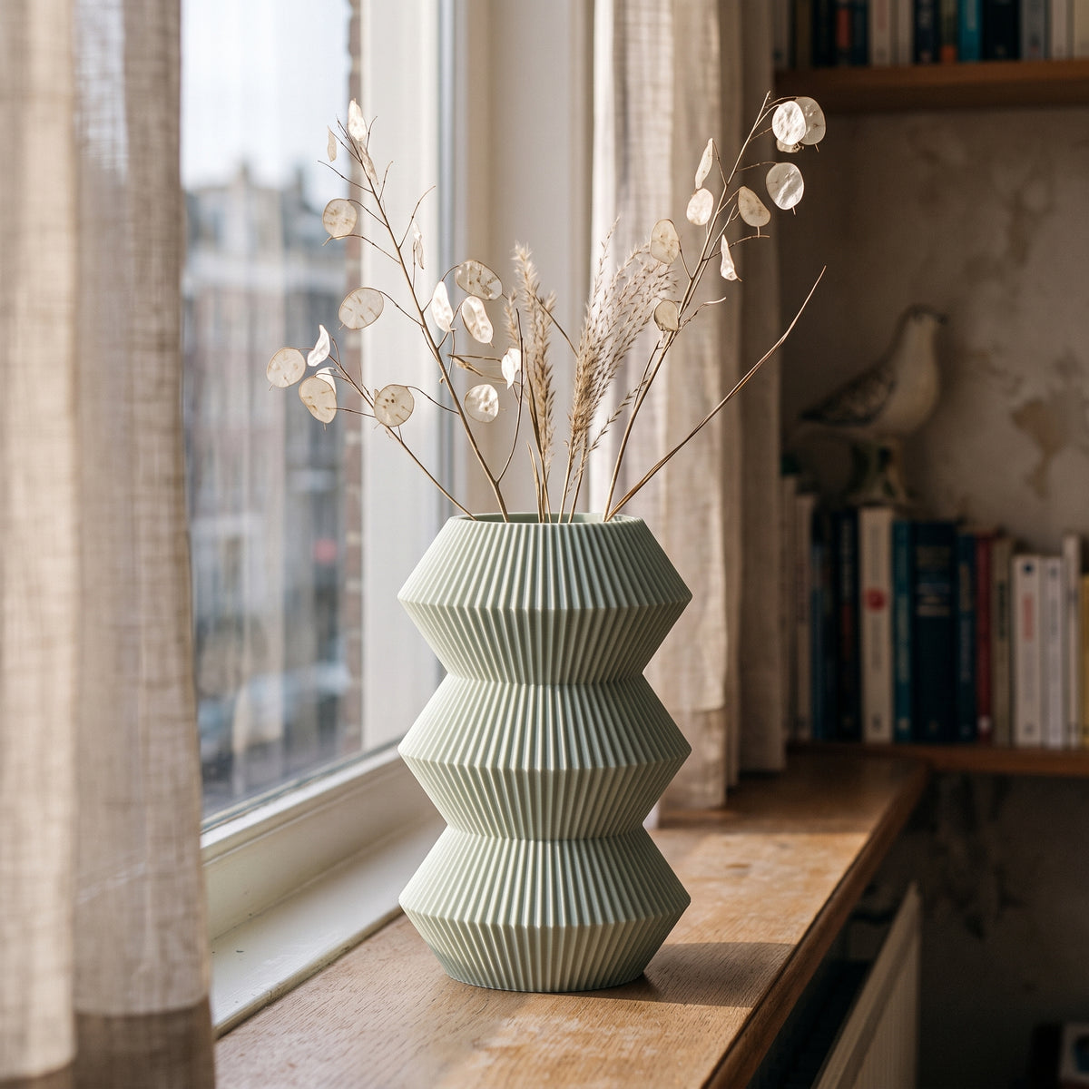 Orden - Gefacetteerde Geribbelde Geometrische Design Vaas — sfeer (salie)