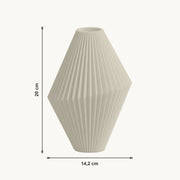 Milo - Gefacetteerde Geribbelde Sculpturale Vaas — maat (creme-20cm)