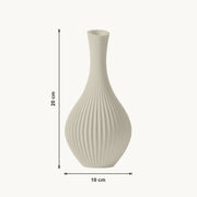 Elori - Gegroefde Taps Toelopende Organische Vaas — maat (creme-20cm)