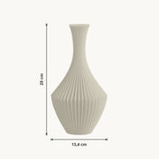 Nava - Gefacetteerde Symmetrische Sculpturale Vaas — maat (creme-25cm)