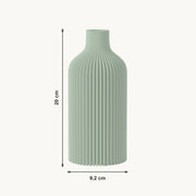 Evren - Verticaal Geribbelde Organische Vaas — maat (salie-20cm)
