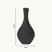 Elori - Gegroefde Taps Toelopende Organische Vaas — maat (zwart-20cm)