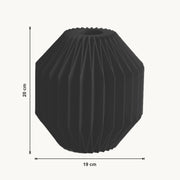 Calen - Gefacetteerde Bolle Sculpturale Vaas — maat (zwart-20cm)