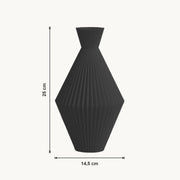 Arden - Geribbelde Facetten Geometrische Sculpturale Vaas — maat (zwart-25cm)